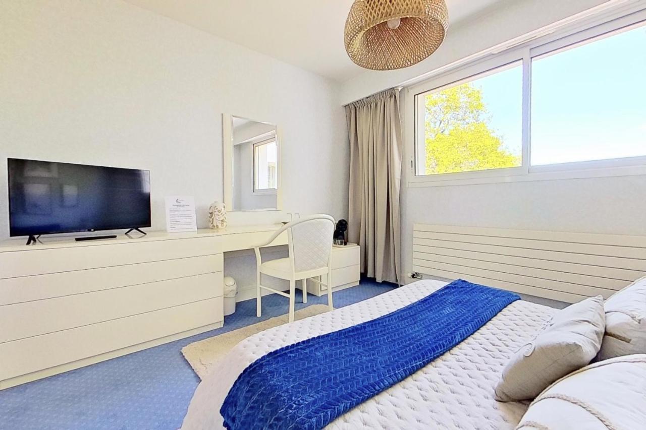 Guest house Les Jardins De La Muse, Piscine Couverte, Et Fitness Basse-Goulaine