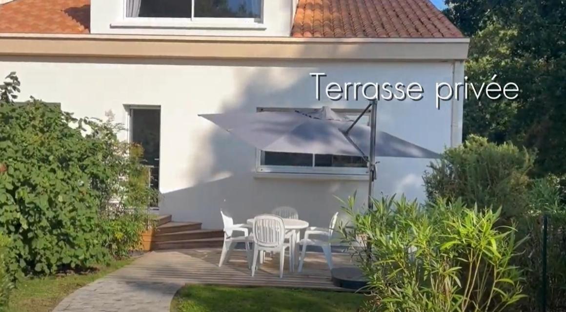 Les Jardins De La Muse, Piscine Couverte, Et Fitness Guest house Basse-Goulaine